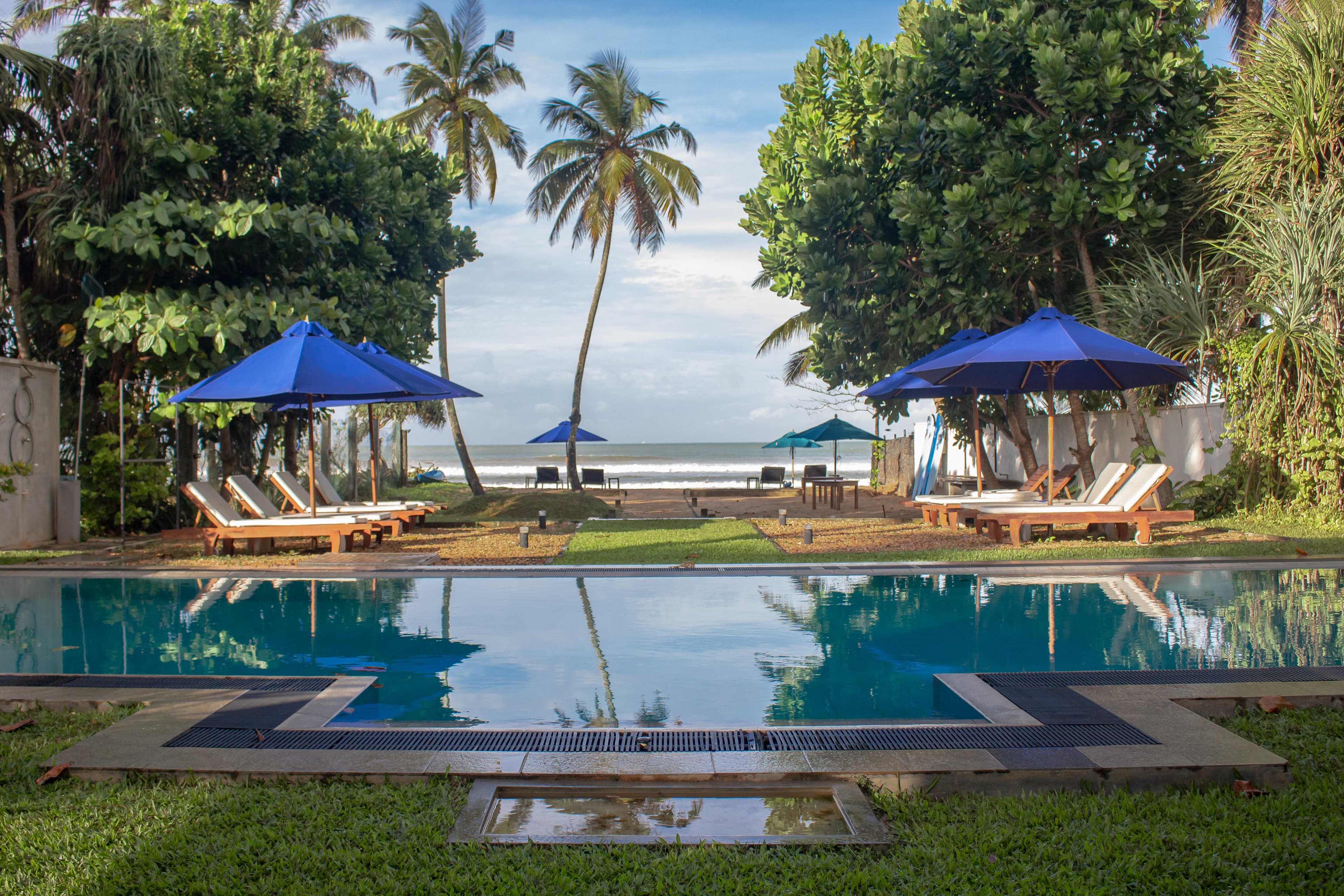 Parangi Weligama Bay